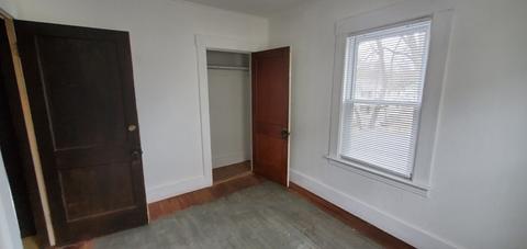 72 Myrtle Ave, Webster, MA 01570 photo 10
