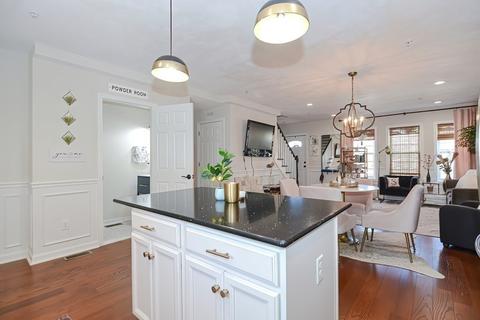 3 Maxwell, Worcester, MA 01607 photo 8