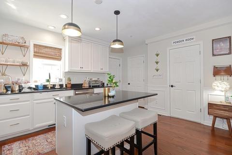 3 Maxwell, Worcester, MA 01607 photo 4