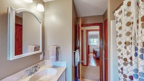 83 Mildred Ave, Springfield, MA 01104 photo 12