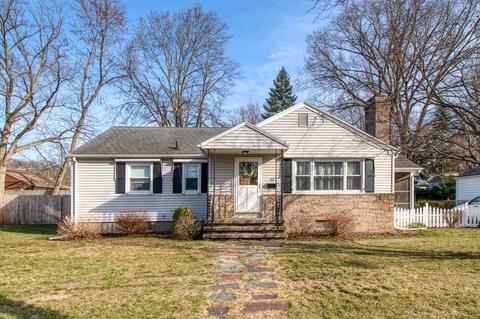 83 Mildred Ave, Springfield, MA 01104 photo 1