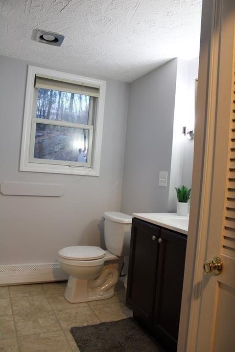 415 Central Tpke, Sutton, MA 01590 photo 11