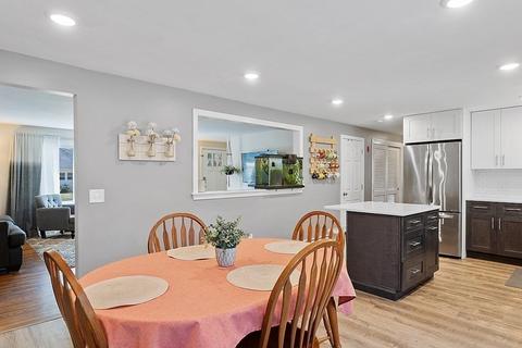 14 Smith St, Townsend, MA 01469 photo 9