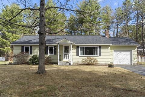 14 Smith St, Townsend, MA 01469 photo 1
