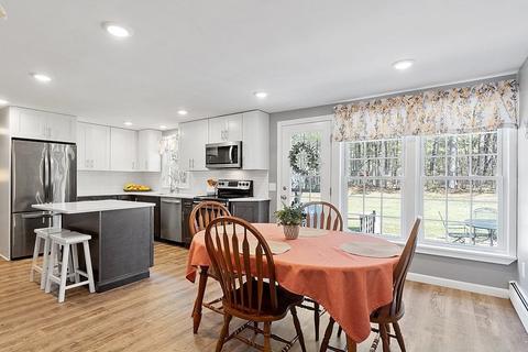 14 Smith St, Townsend, MA 01469 photo 11