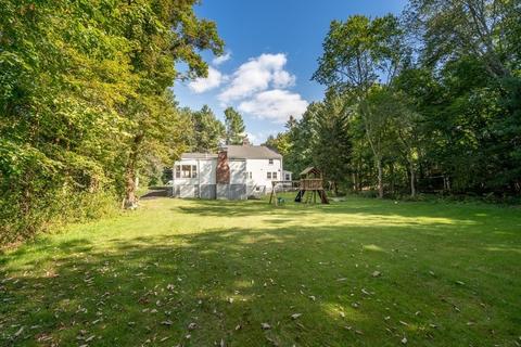 232 Conant Rd, Weston, MA 02493 photo 3