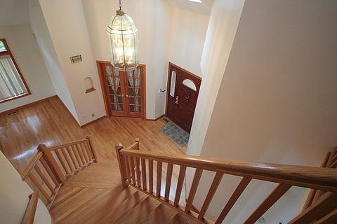 23 Horseshoe Cir, Ware, MA 01082 photo 9