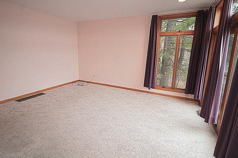 23 Horseshoe Cir, Ware, MA 01082 photo 18