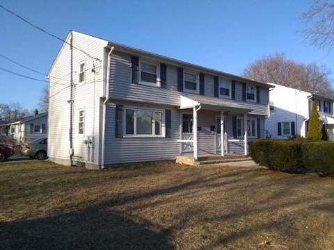 72 Tulsa St, Springfield, MA 01118 photo 11