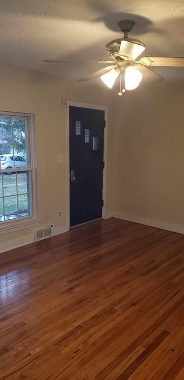 105 Corona St, Springfield, MA 01104 photo 15