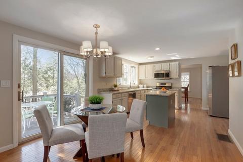 79 Hammersmith Dr, Saugus, MA 01906 photo 5