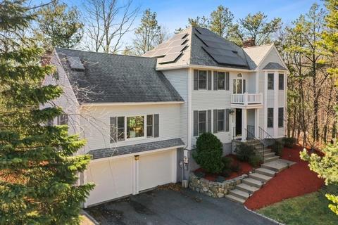 79 Hammersmith Dr, Saugus, MA 01906 photo 1