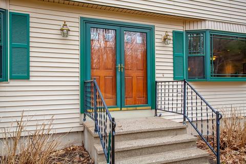 136 Allen Rd, Berlin, MA 01503 photo 2