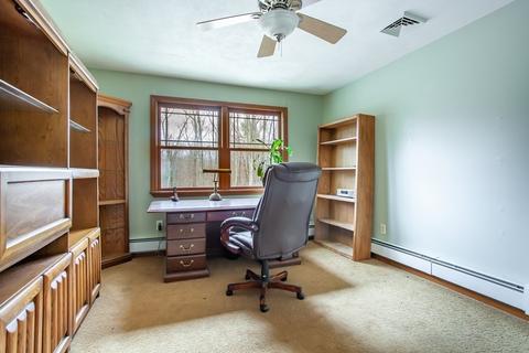 136 Allen Rd, Berlin, MA 01503 photo 23