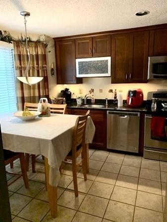 37 Constitution Ln #106, Danvers, MA 01923 photo 5