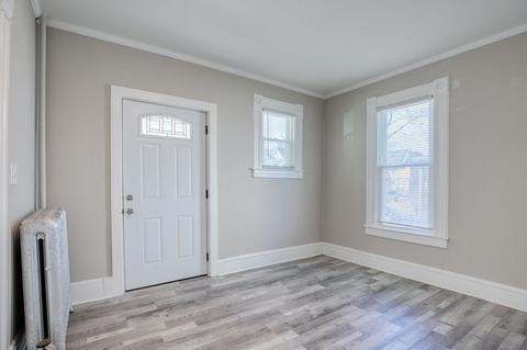 65 Mapledell St, Springfield, MA 01109 photo 5