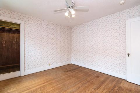 369 El Paso St, Springfield, MA 01104 photo 12