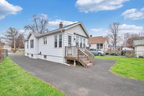 369 El Paso St, Springfield, MA 01104 photo 29