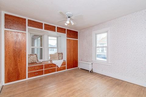 369 El Paso St, Springfield, MA 01104 photo 7
