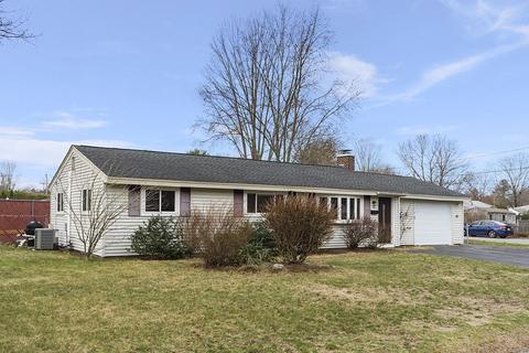 12 Loring Ave, Maynard, MA 01754 photo 1