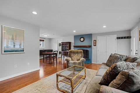 12 Loring Ave, Maynard, MA 01754 photo 8