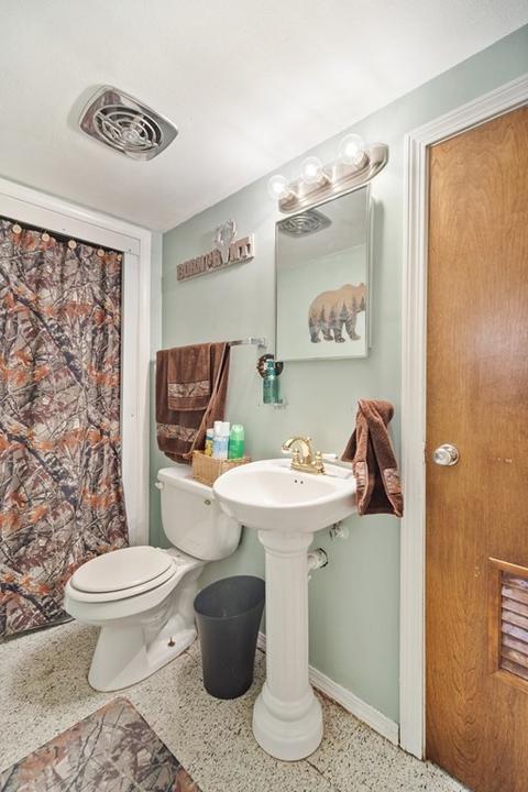 49 Ionia St, Springfield, MA 01109 photo 17