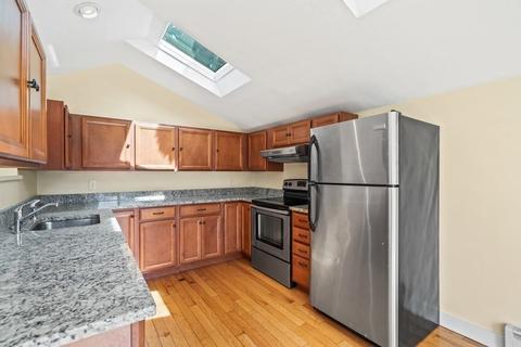 5 Granite Ct, Gloucester, MA 01930 photo 3