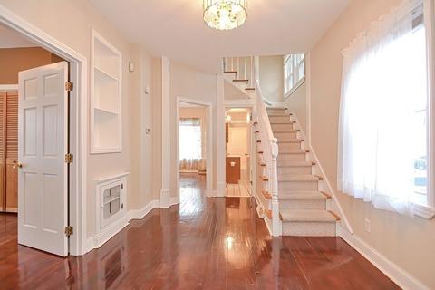 809 Charles St, Fall River, MA 02724 photo 5