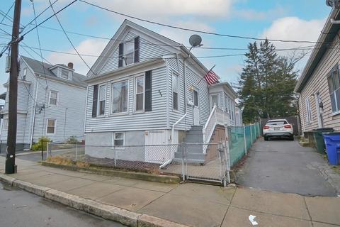 809 Charles St, Fall River, MA 02724 photo 1