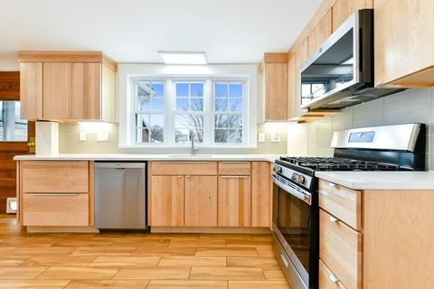 4 Ridge Ave, Dedham, MA 02026 photo 19