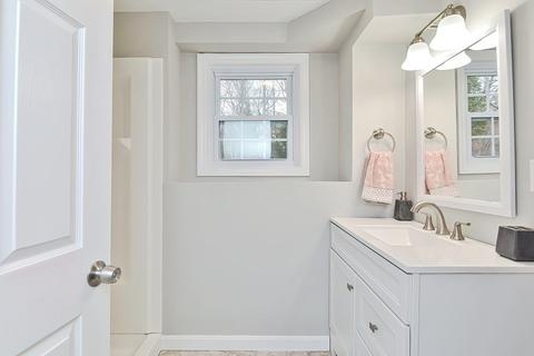 17 Pleasant St, Upton, MA 01568 photo 31