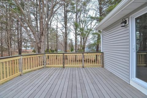 17 Pleasant St, Upton, MA 01568 photo 11