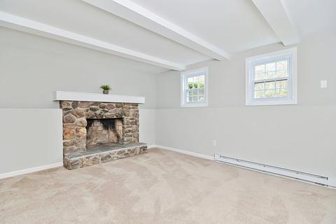 17 Pleasant St, Upton, MA 01568 photo 34