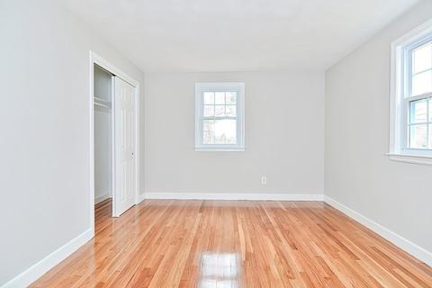 17 Pleasant St, Upton, MA 01568 photo 22