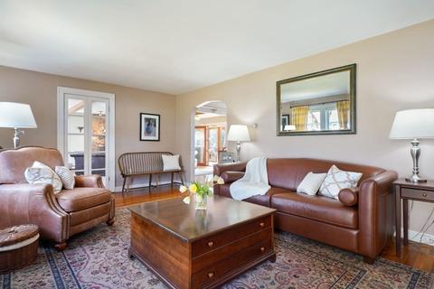 349 Plain St, Millis, MA 02054 photo 5