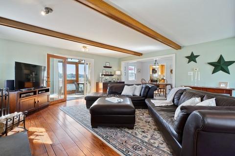 349 Plain St, Millis, MA 02054 photo 8