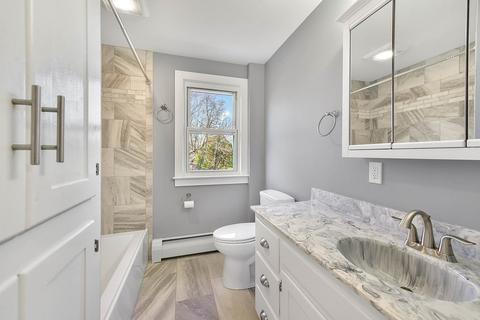 11 Davis St, Easthampton, MA 01027 photo 21