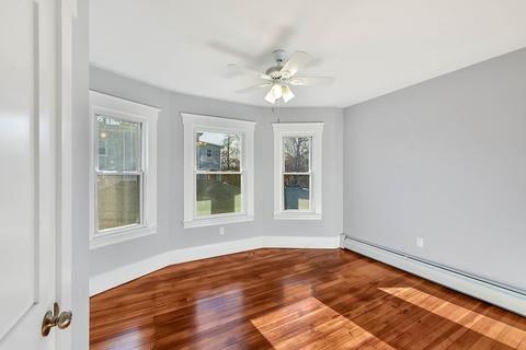 11 Davis St, Easthampton, MA 01027 photo 24