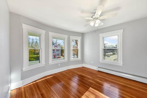 11 Davis St, Easthampton, MA 01027 photo 25