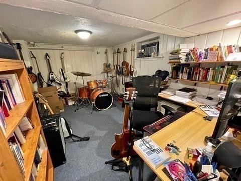 21 Payson Rd, Brookline, MA 02467 photo 34
