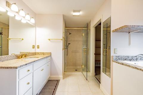 39 Atwater Pl, Springfield, MA 01107 photo 21