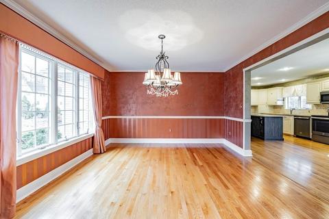 39 Atwater Pl, Springfield, MA 01107 photo 13