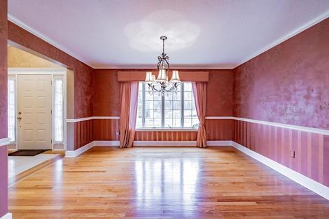 39 Atwater Pl, Springfield, MA 01107 photo 14