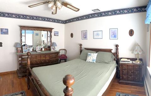 654 Pendleton Ave, Chicopee, MA 01020 photo 11