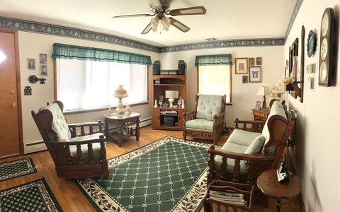 654 Pendleton Ave, Chicopee, MA 01020 photo 15