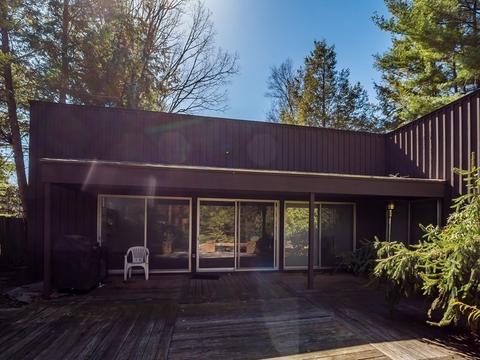 1 Waring Cir, Worcester, MA 01609 photo 4