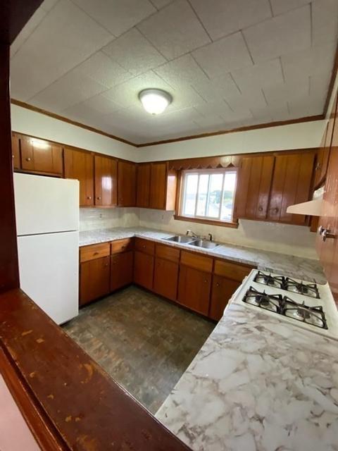 67 Barnes St, Fall River, MA 02723 photo 15