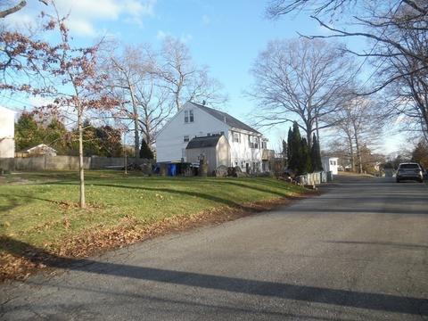 555 Dickinson St, Fall River, MA 02721 photo 10