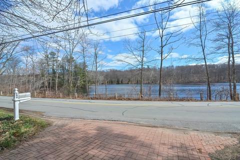 194 W Sutton Rd, Sutton, MA 01590 photo 5