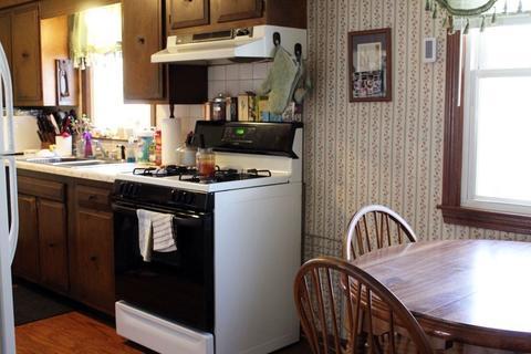 48 Bexhill St, Springfield, MA 01119 photo 13